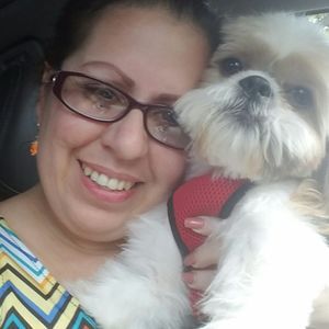 Meet your Posher, Laritza